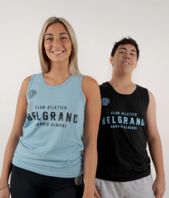 MUSCULOSA REP/BLICA ESTAMPA CENTRAL