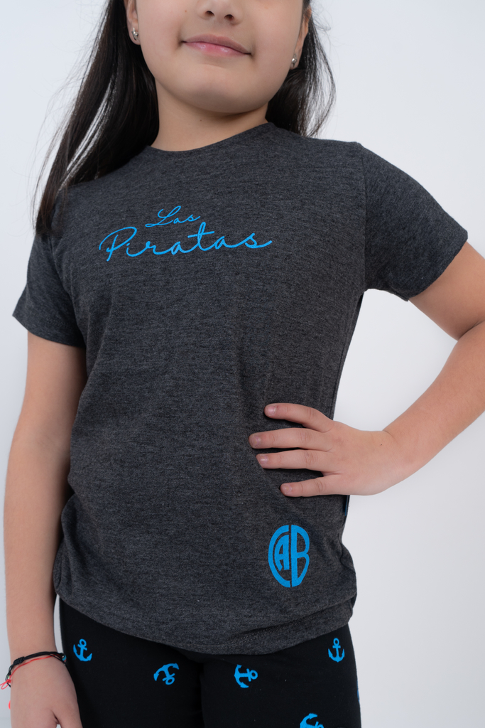 Imagen de Remera Republica "Las Piratas" KIDS 2022