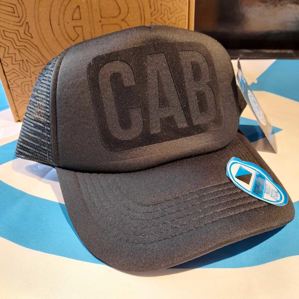 GORRA TRUCKER 2022 CAB en internet